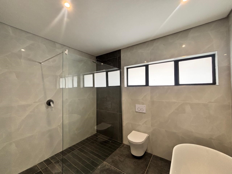 4 Bedroom Property for Sale in Grimbeeck Park North West